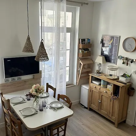 Διαμέρισμα Trouville-sur-mer Cozy With Private Courtyard Touques